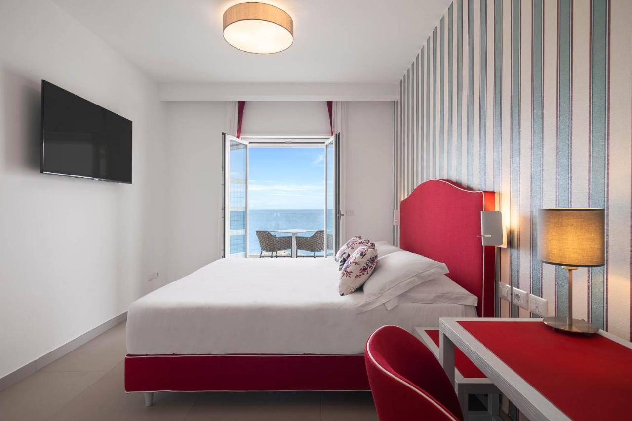 Seaside Hotel Capo dʼOrlando Kültér fotó