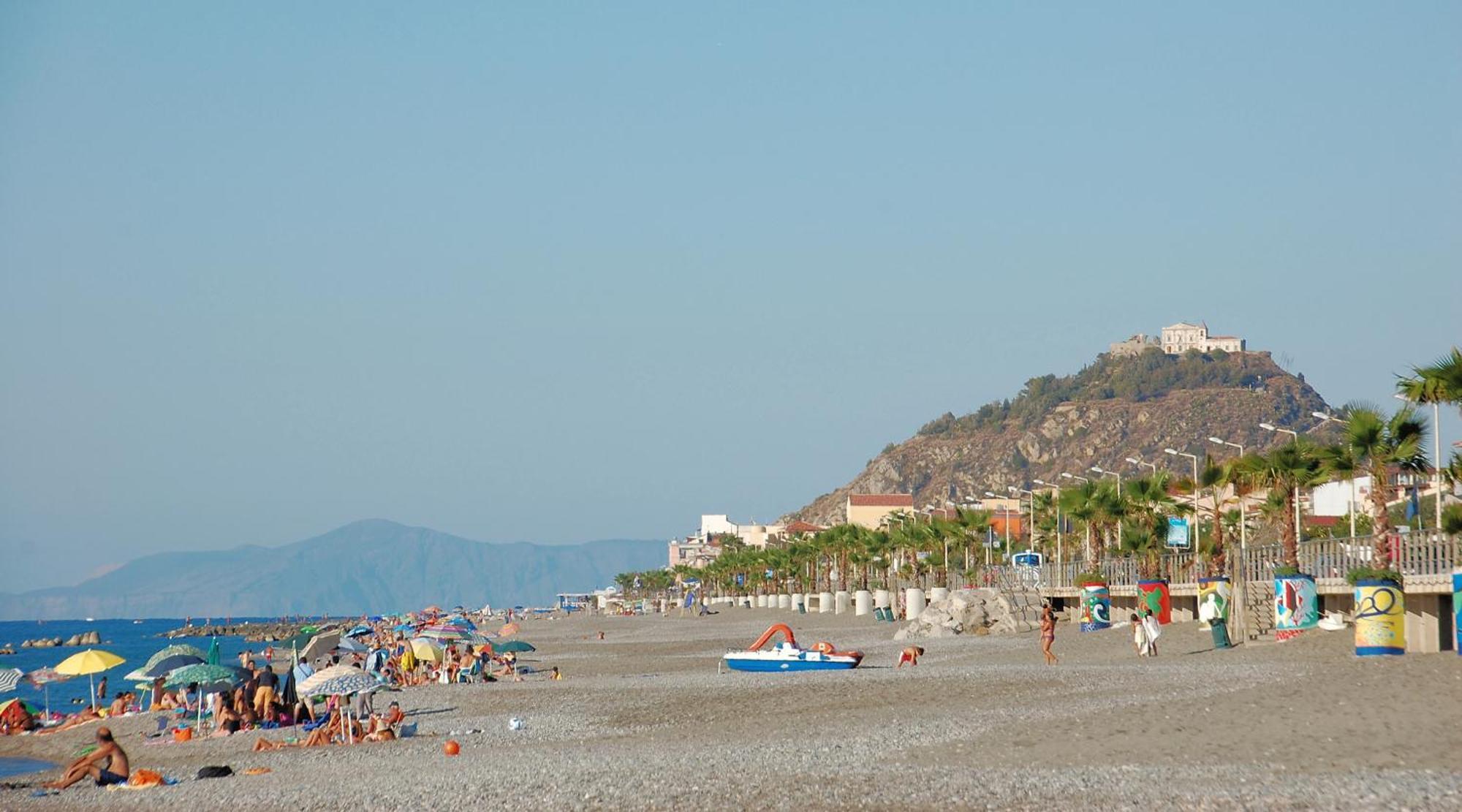 Seaside Hotel Capo dʼOrlando Kültér fotó